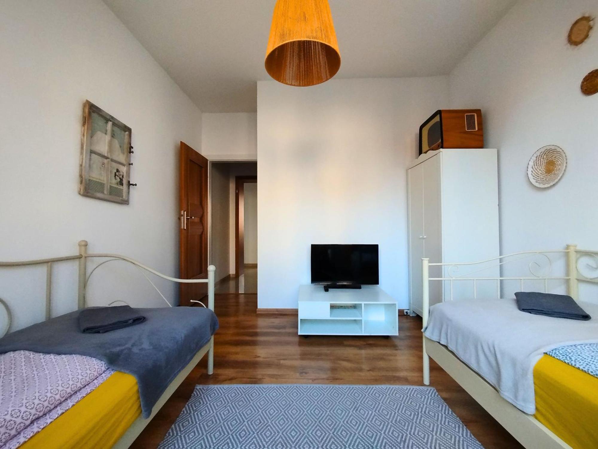 Apartament Z Ogrodem W Sercu Torunia Buitenkant foto