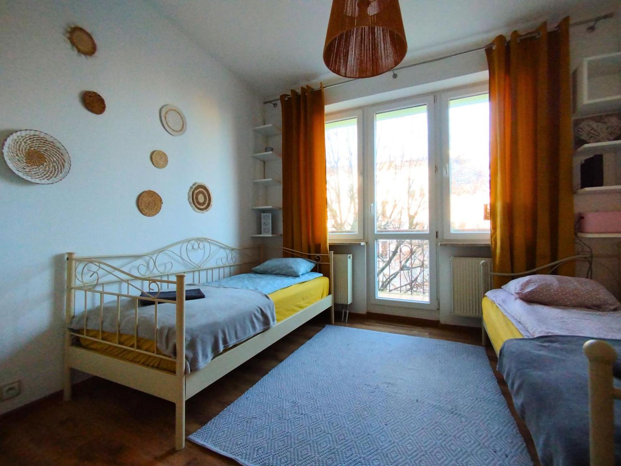Apartament Z Ogrodem W Sercu Torunia Buitenkant foto