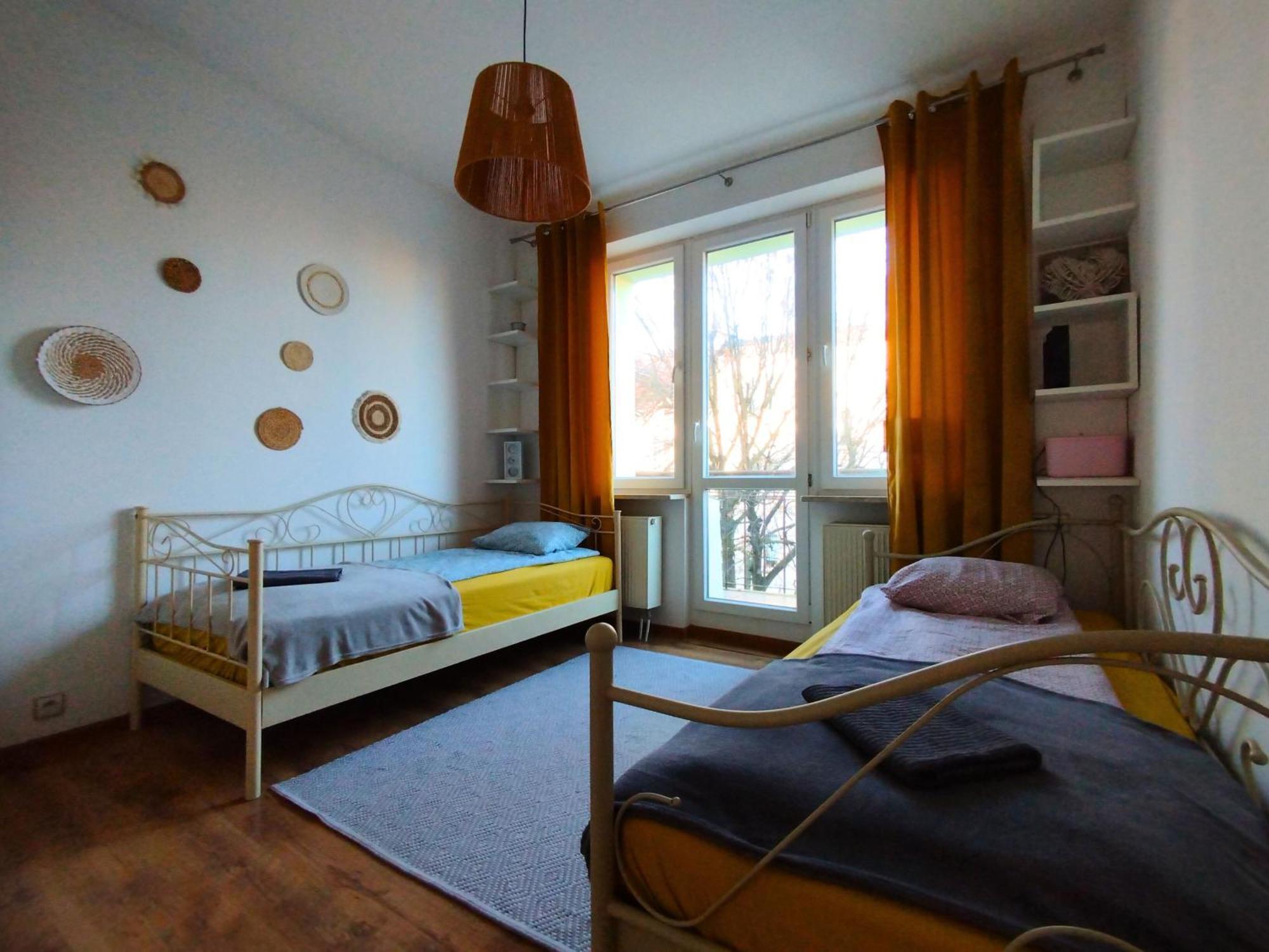 Apartament Z Ogrodem W Sercu Torunia Buitenkant foto
