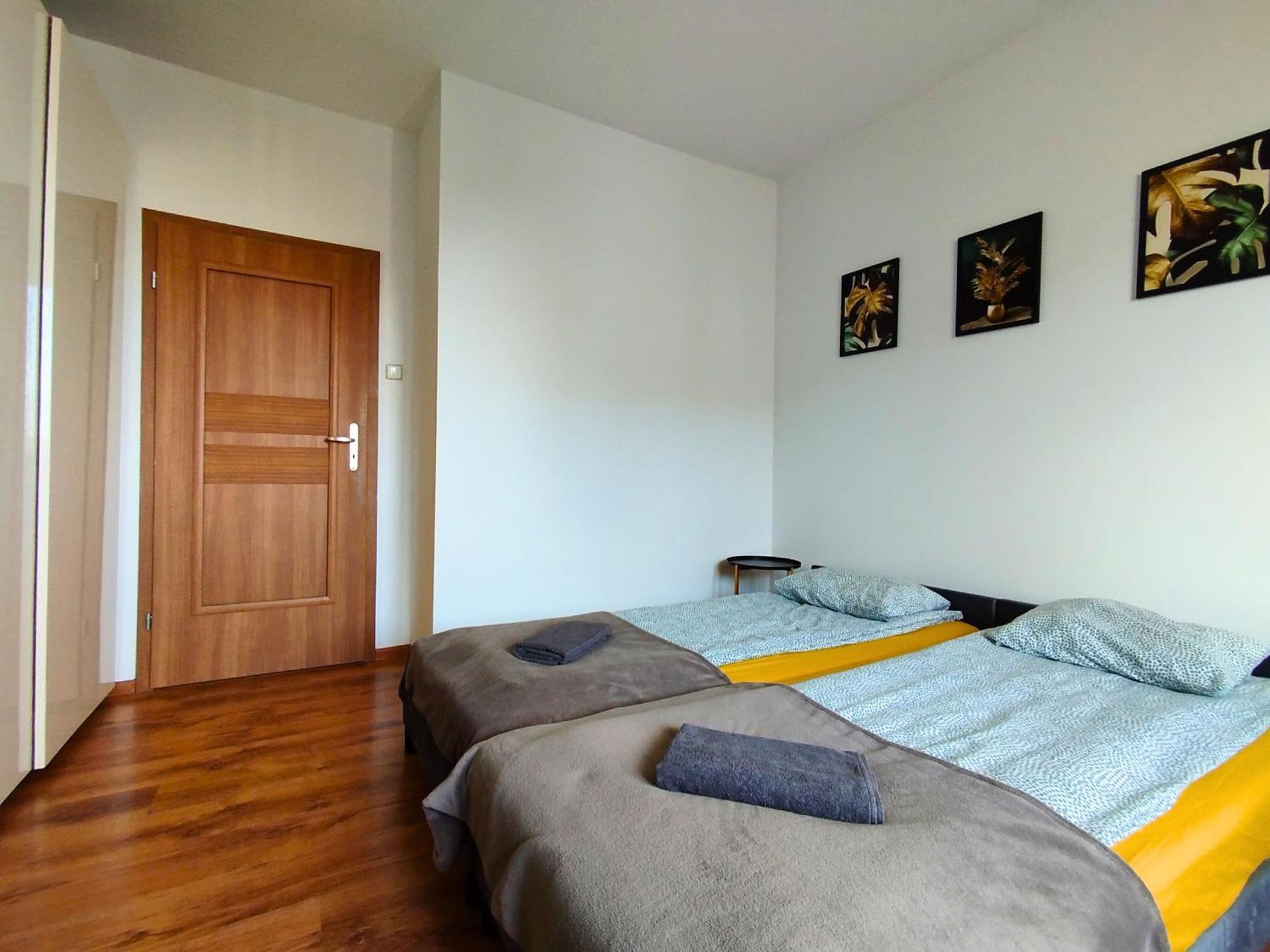 Apartament Z Ogrodem W Sercu Torunia Buitenkant foto