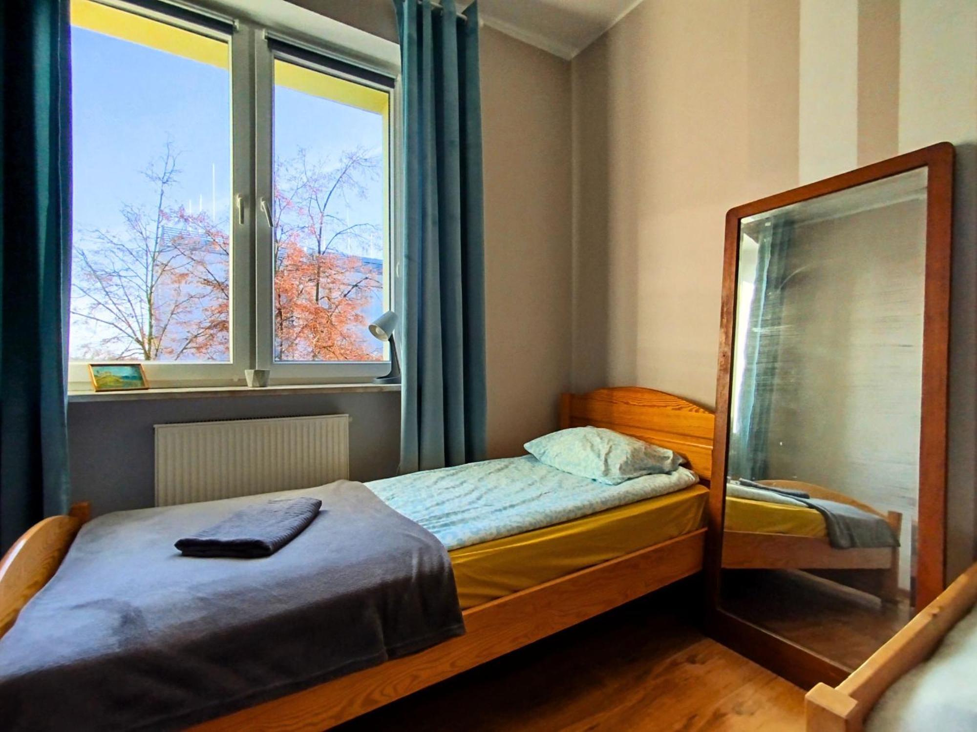 Apartament Z Ogrodem W Sercu Torunia Buitenkant foto