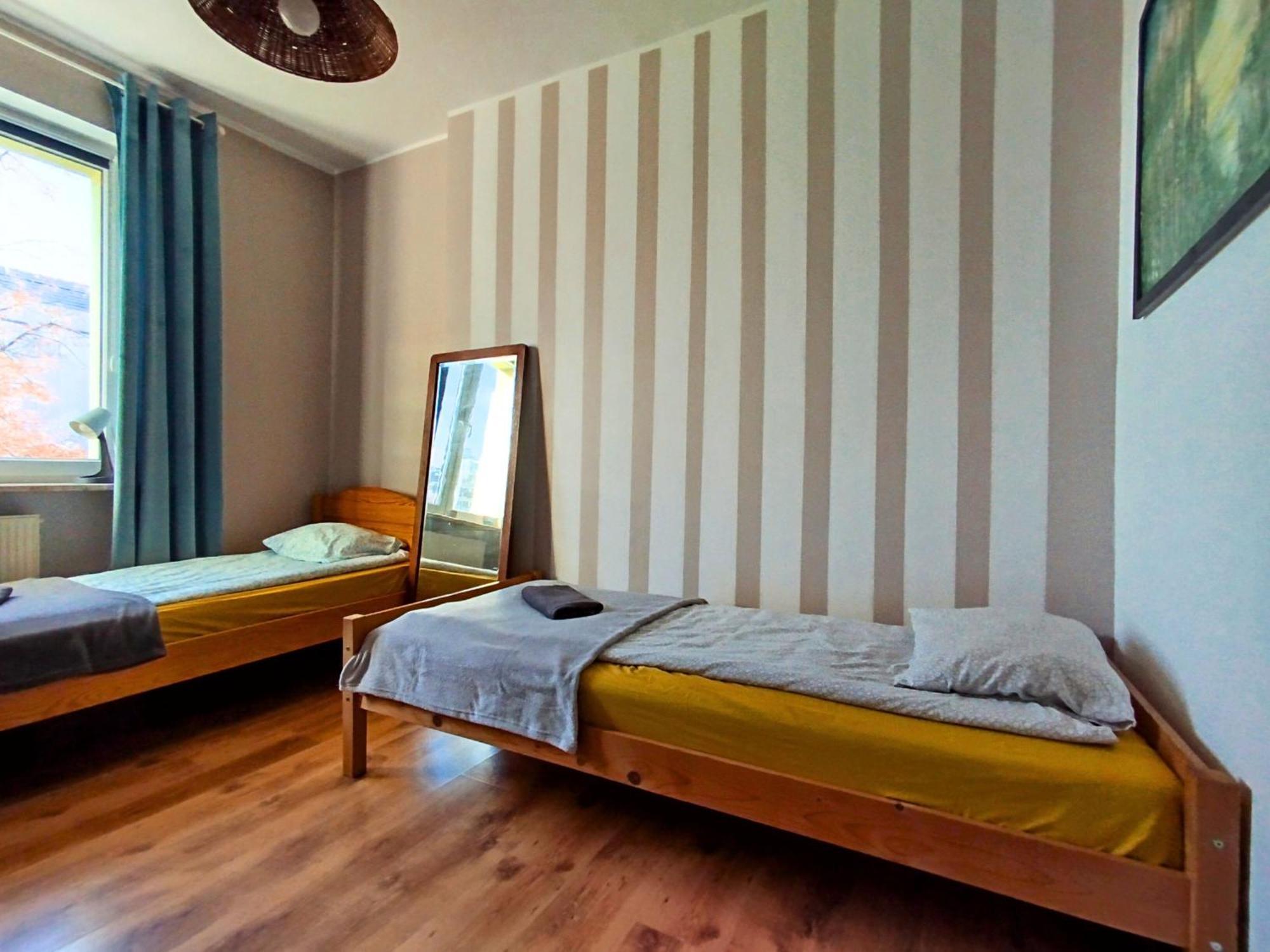 Apartament Z Ogrodem W Sercu Torunia Buitenkant foto